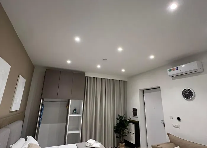 公寓式酒店 Brianza 朱萨诺