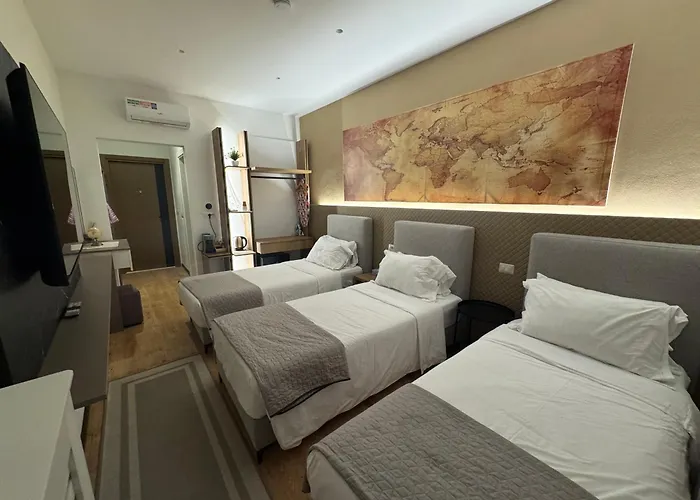 Brianza Aparthotel 3*